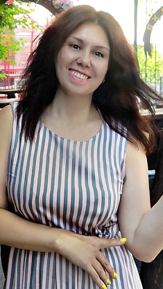 Nataliya Kharkiv 1050366