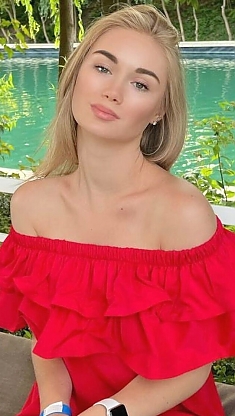 Dariia Khmelnitsky 1455140
