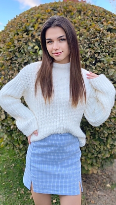 Ekatierina Cherkasy 1631344