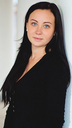 Christina Nikolaev 1795210