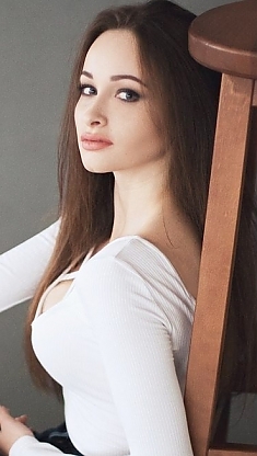 Irina Kharkov 185012