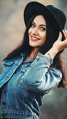 Alina Kiev 1972395
