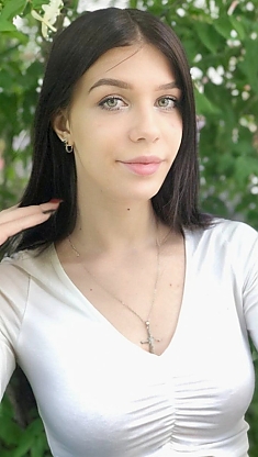 Viktoriia Cherkasy 2089745