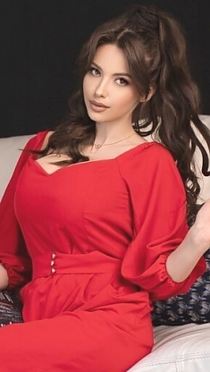 Yuliya Lysynichi 2173171