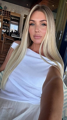 Kateryna Bali 2233939