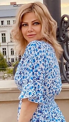 Elena Uman 2276794