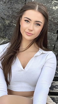Alina Cherkassy 2313064
