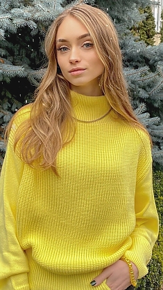 Iryna Zhytomyr 2372545