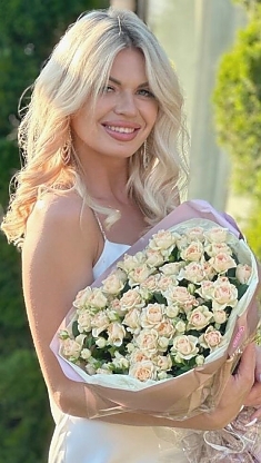 Tanya Kolomyia 2373957