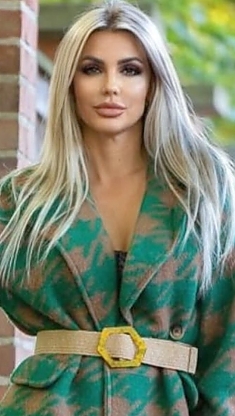 Oksana Berlin 2376942