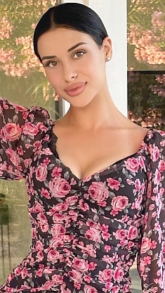 Anna Kyiv 2382955