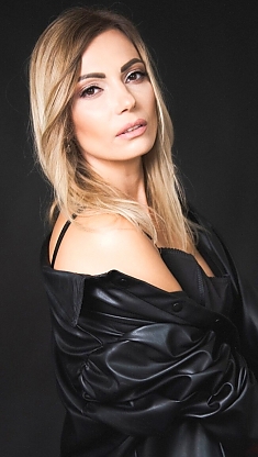 Yana Dubai 2383127