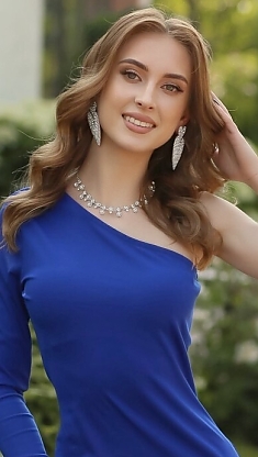 Anastasiia Ivano-Frankivsk 2383995