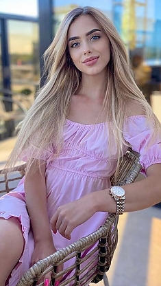 Nataliya Kyiv 2386890