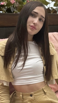 Valeriya Kharkiv 2387194