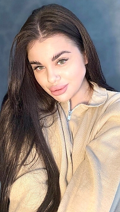 Polina Kyiv 2387229