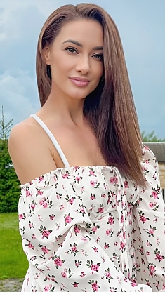 Ulyana Kyiv 2387631
