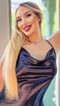 Anna Kyiv 2388420