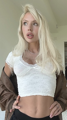 Irina Kyiv 2389487