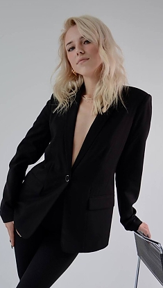 Kateryna Kyiv 2392329