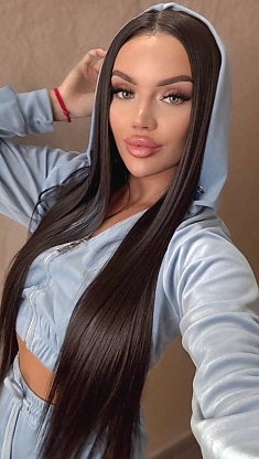 Yulia Vinnytsia 2393177