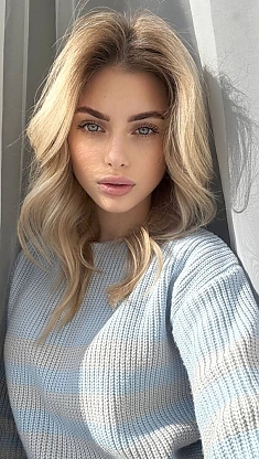 Daria Kharkiv 2393754