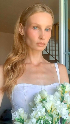 Iryna Khmelnytskyi 2395948