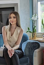 'до середины бедра '