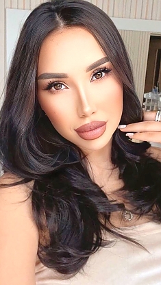 Anisa Karaganda 2397339