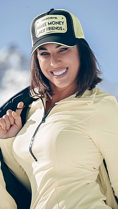 Oksana Miami 2398401