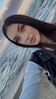 Anastasiia London 2434069