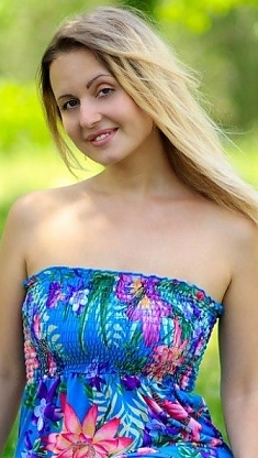 Elena Kharkov 52611