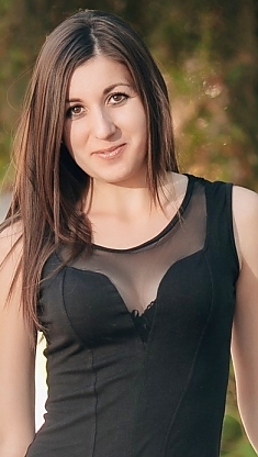 Ekaterina Nikolaev 77596